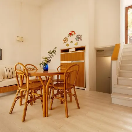 Villa Blue Bay A Pochi Passi Dalla Baia Di Porto Luna Simius